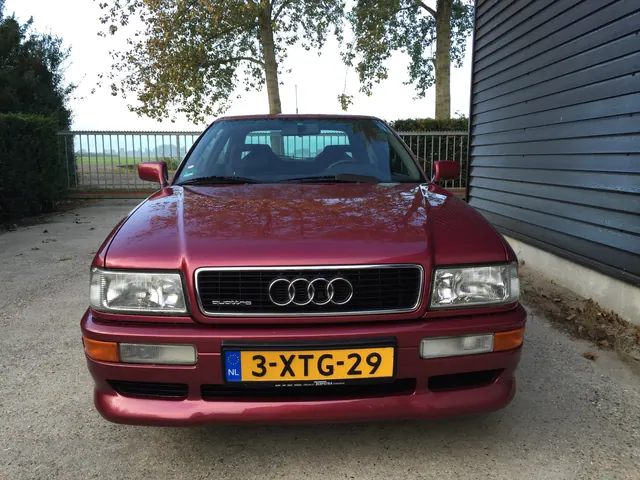 Audi Coupé 2.6 V6