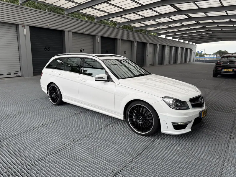 Mercedes-Benz C63 AMG Estate 2014